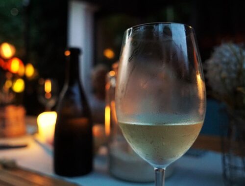 Hvordan opbevarer du bedst din hvidvin i din vinreol? Eksperttips og tricks